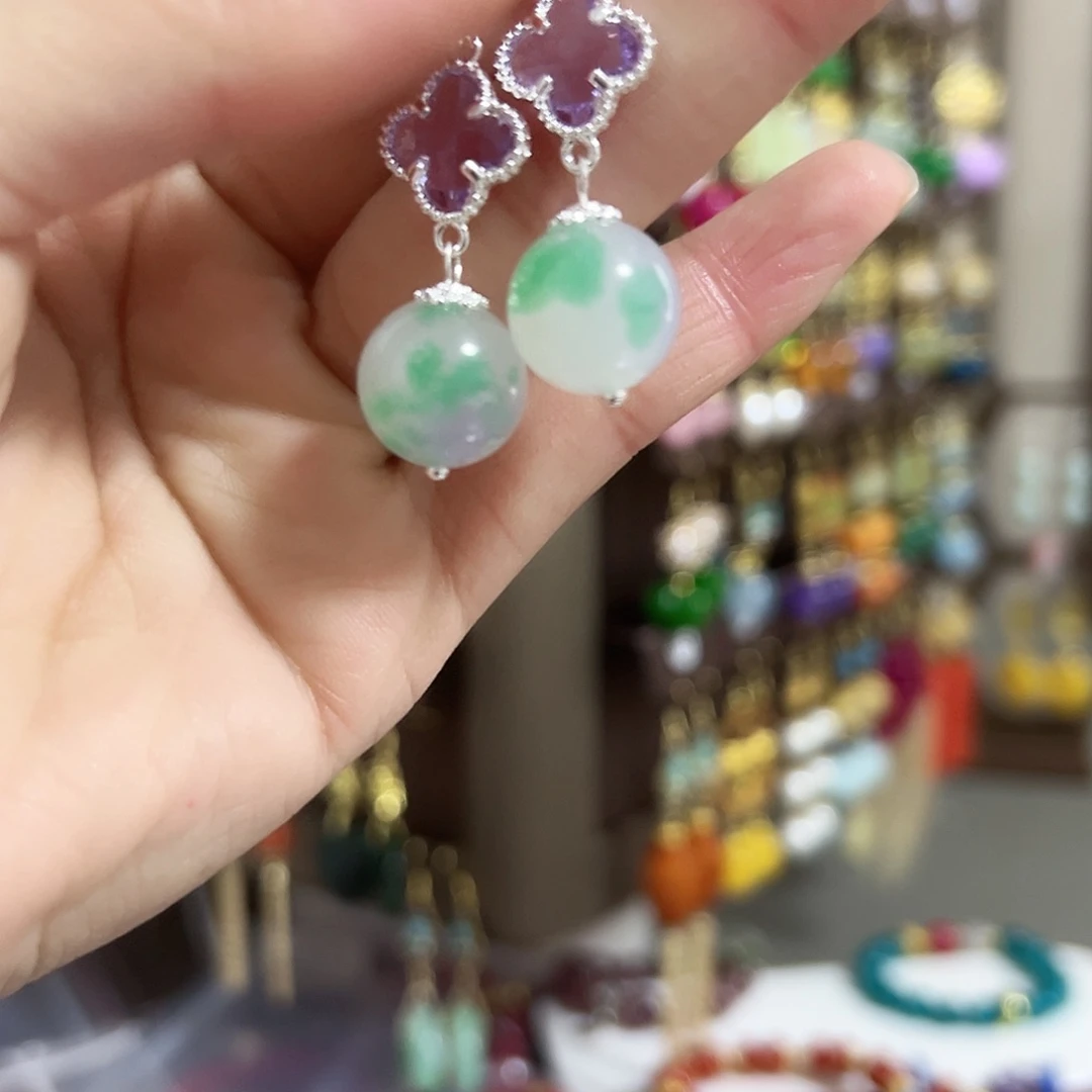 未镶嵌翡翠耳饰古风