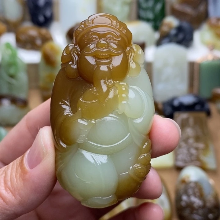 星***颈饰未镶嵌和田玉