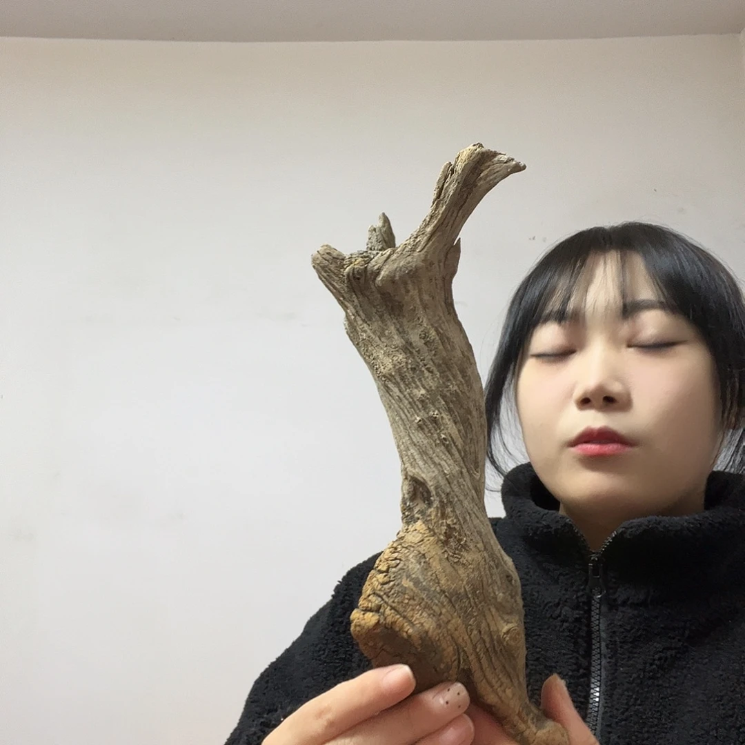 涣***释柏木（崖柏）这个世界上最好的