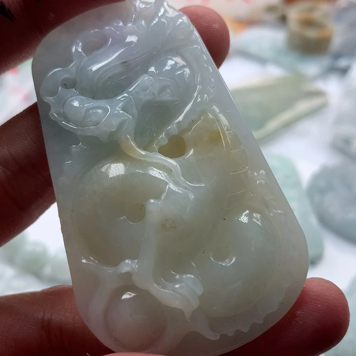 翡翠未镶嵌颈饰保真天然a货翡翠