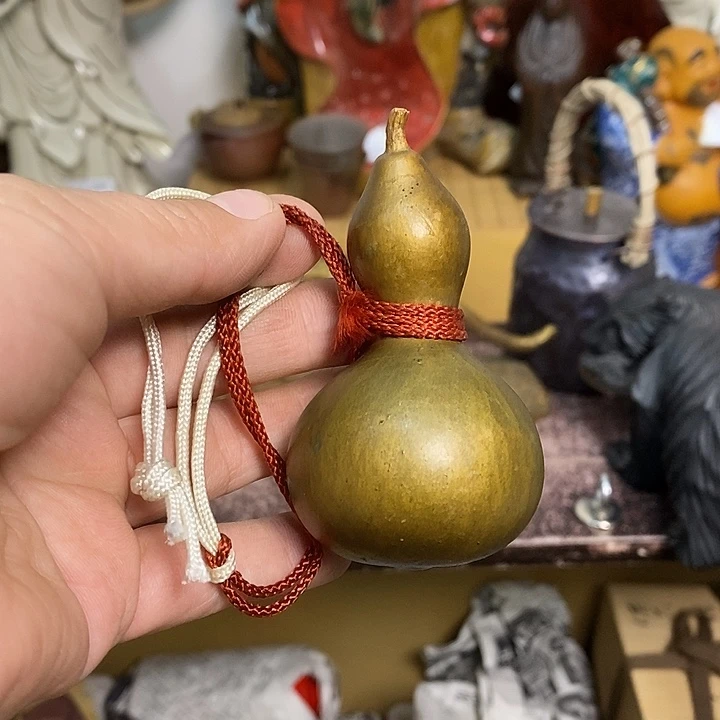 紫砂欢迎各位光临小店选购