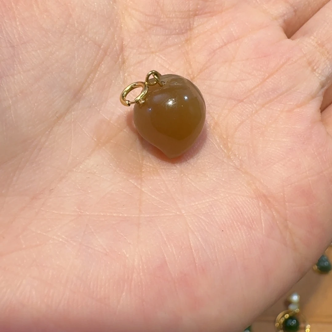 和田玉18K金镶嵌颈饰