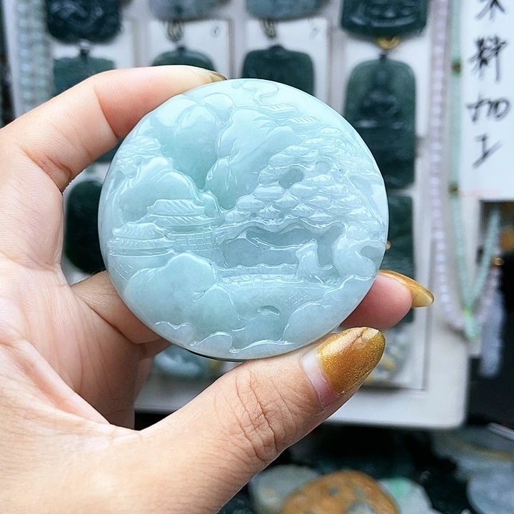 翡翠未镶嵌颈饰翡翠