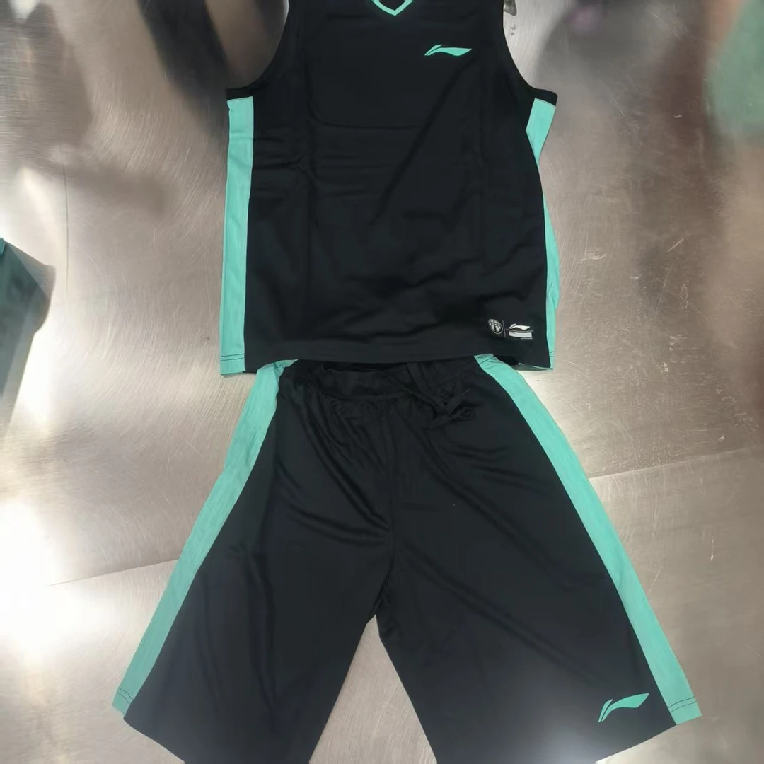 DJ 李宁 黑白运动篮球服