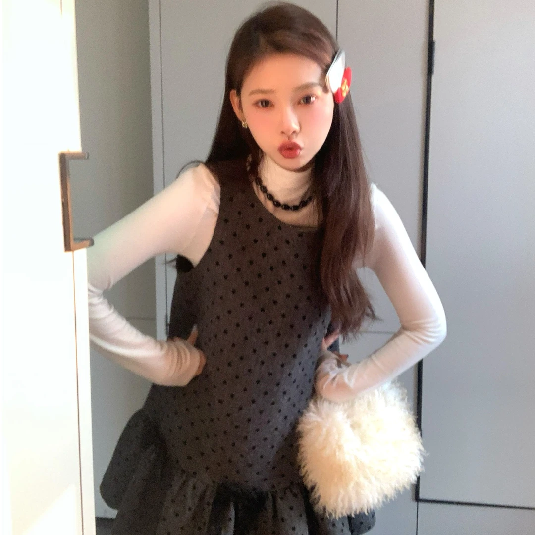 Yuki wang赫本手札-气质羊毛波点植绒背心连衣裙秋冬新款