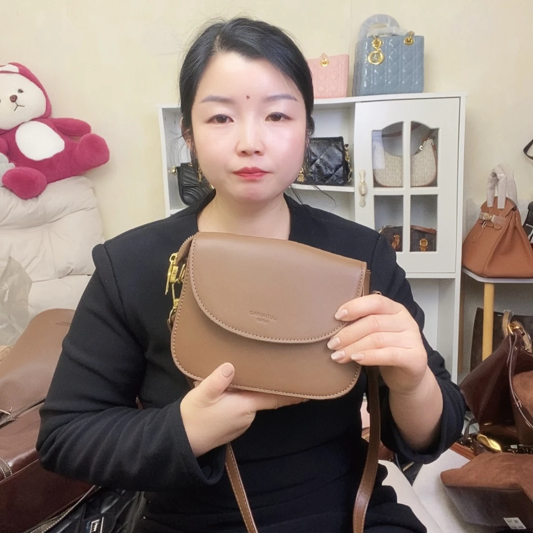 鱼皮（革）绵羊皮（革）羊剖层皮革牛剖层皮革羊皮（革）PU牛皮