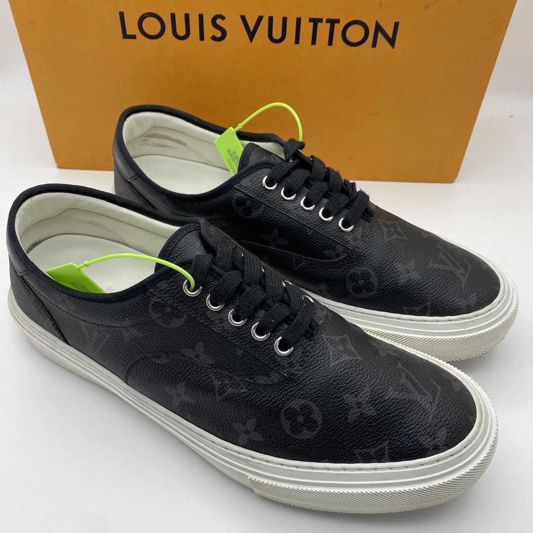 95新 LouisVuitton/路易威登 43.5欧码/黑皮白底印花时尚板鞋
