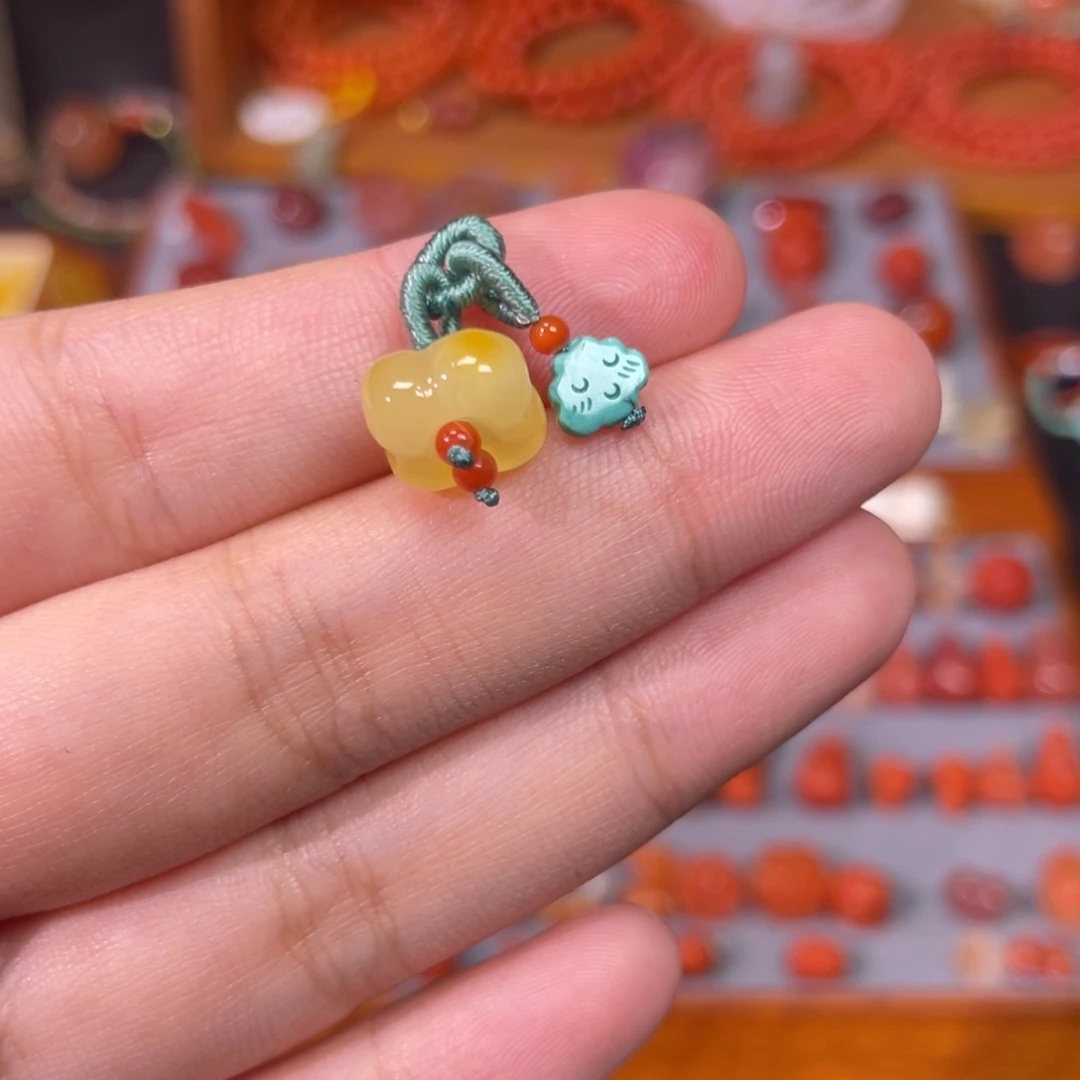 蜜蜡未镶嵌裸石祥云桂花小提溜