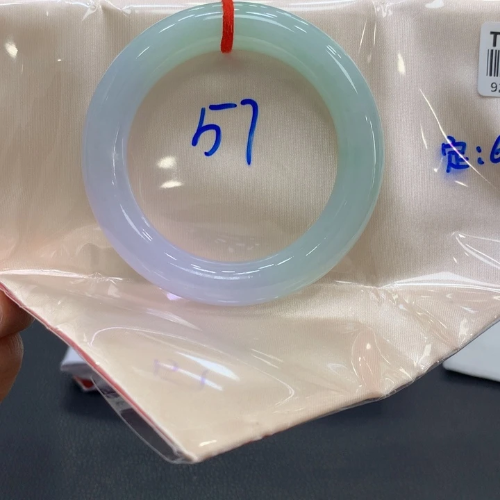 鱼***嘟翡翠未镶嵌手镯翡翠