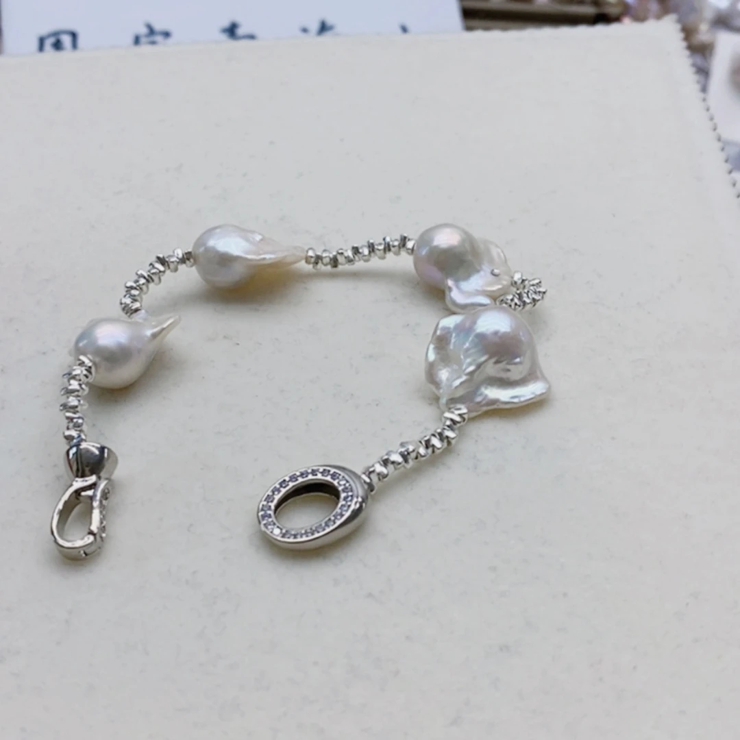 【闪购商品】银S925镶嵌淡水珍珠耳饰