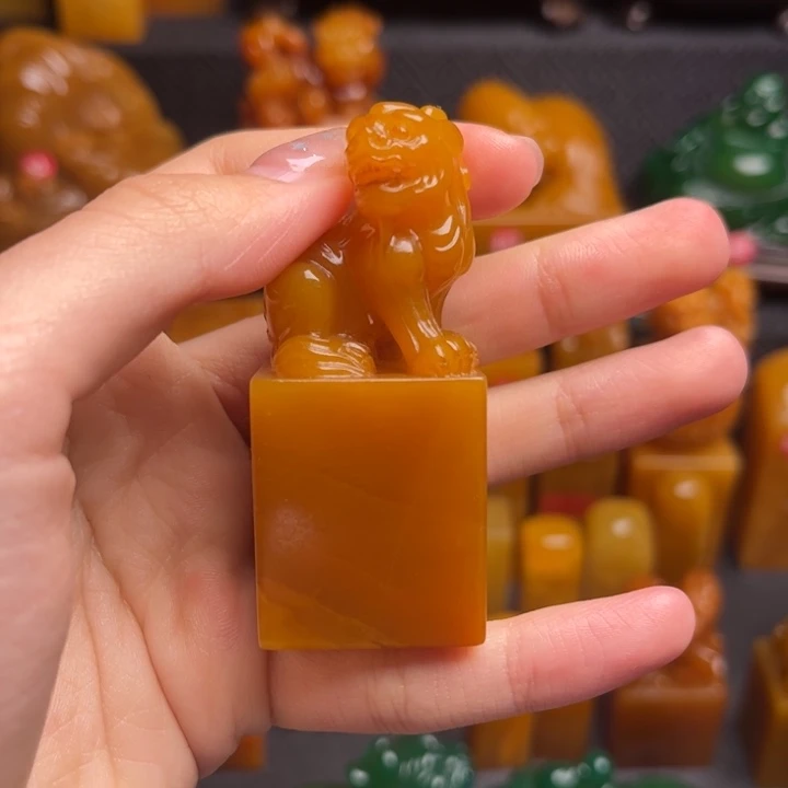 田黄石早***林题材：工艺品