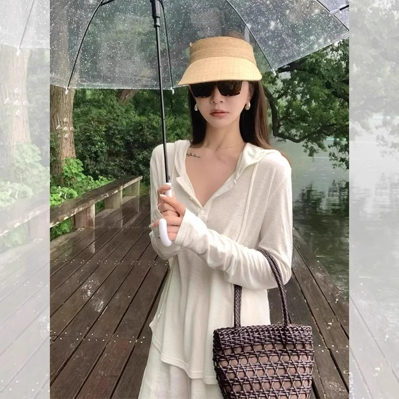 白色轻薄连帽防晒长袖t恤女夏季小个子外搭空调罩衫百搭短款上衣