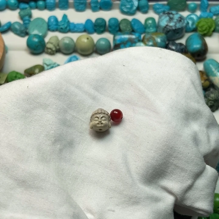 南红玛瑙未镶嵌颈饰