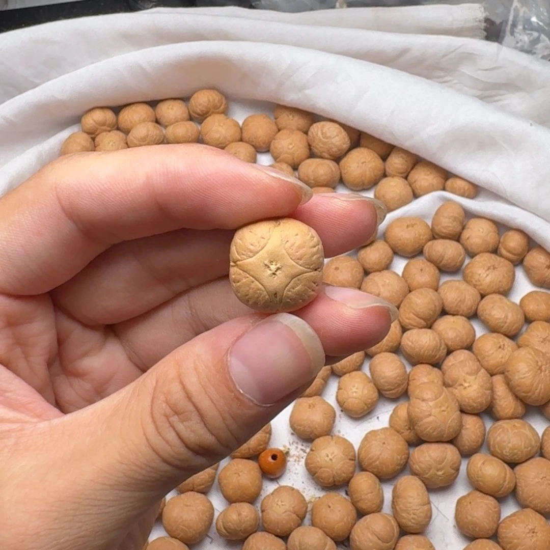 涂****凤眼菩提把件麒麟