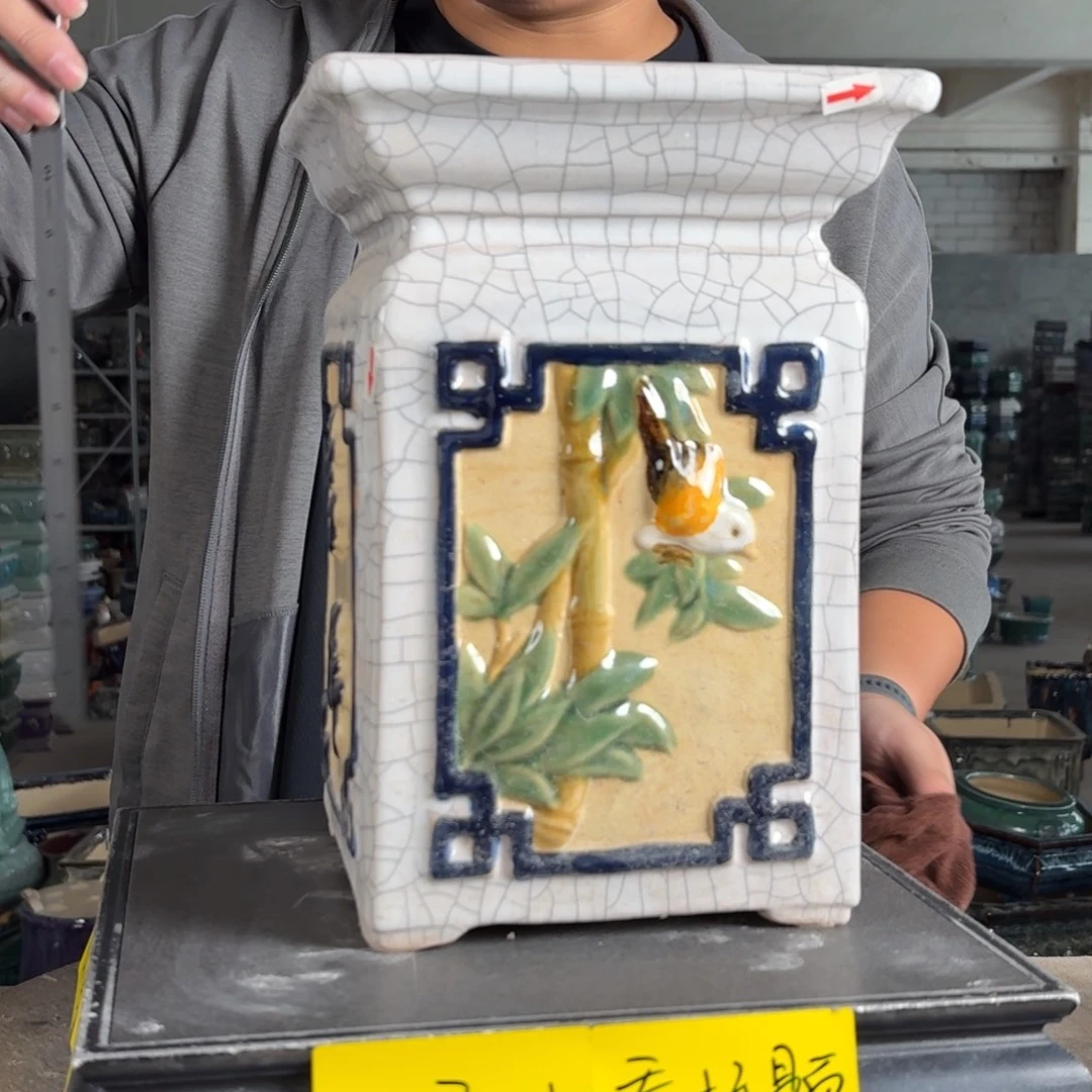 。一风堂石湾花盆 瑕疵 面20高29