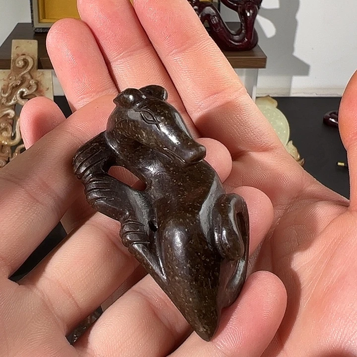 和田玉（糖玉）未镶嵌挂件