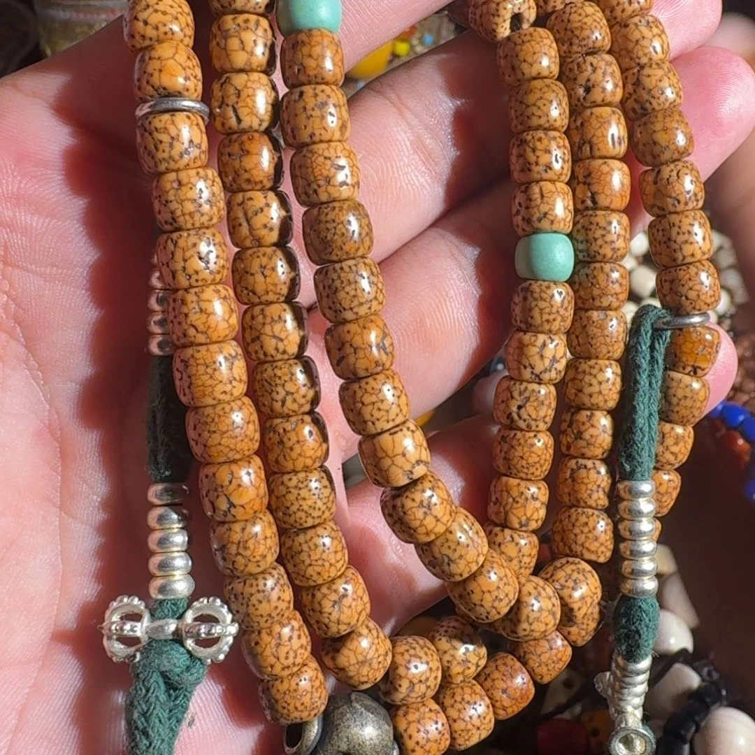 柏香籽/百香籽吊坠1号