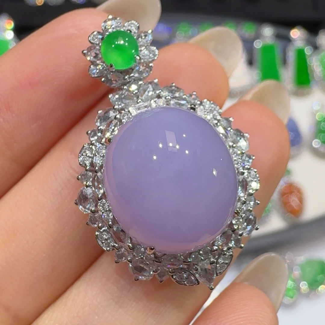 翡翠18K金镶嵌颈饰收到货48小时鉴赏期