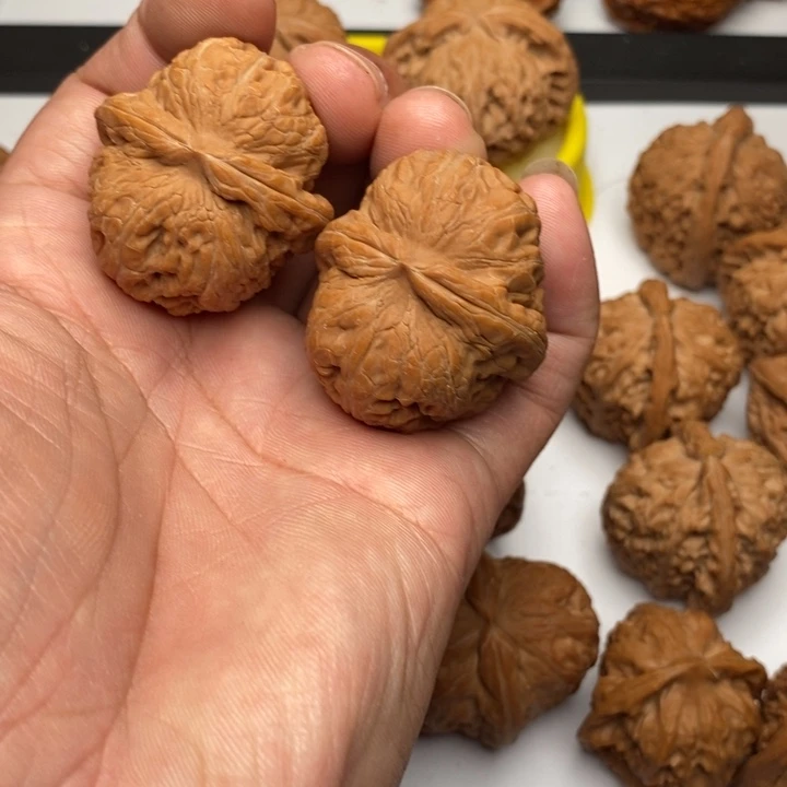 核桃手串/手链元宝狮子头39尺差0.5尺