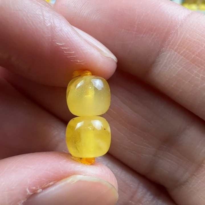 蜜蜡未镶嵌裸石45杂