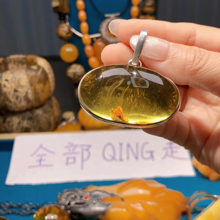 琥珀颈饰未镶嵌波兰设计款琥珀蜜蜡