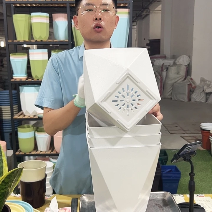 微瑕fv210口21高27白色4只无托