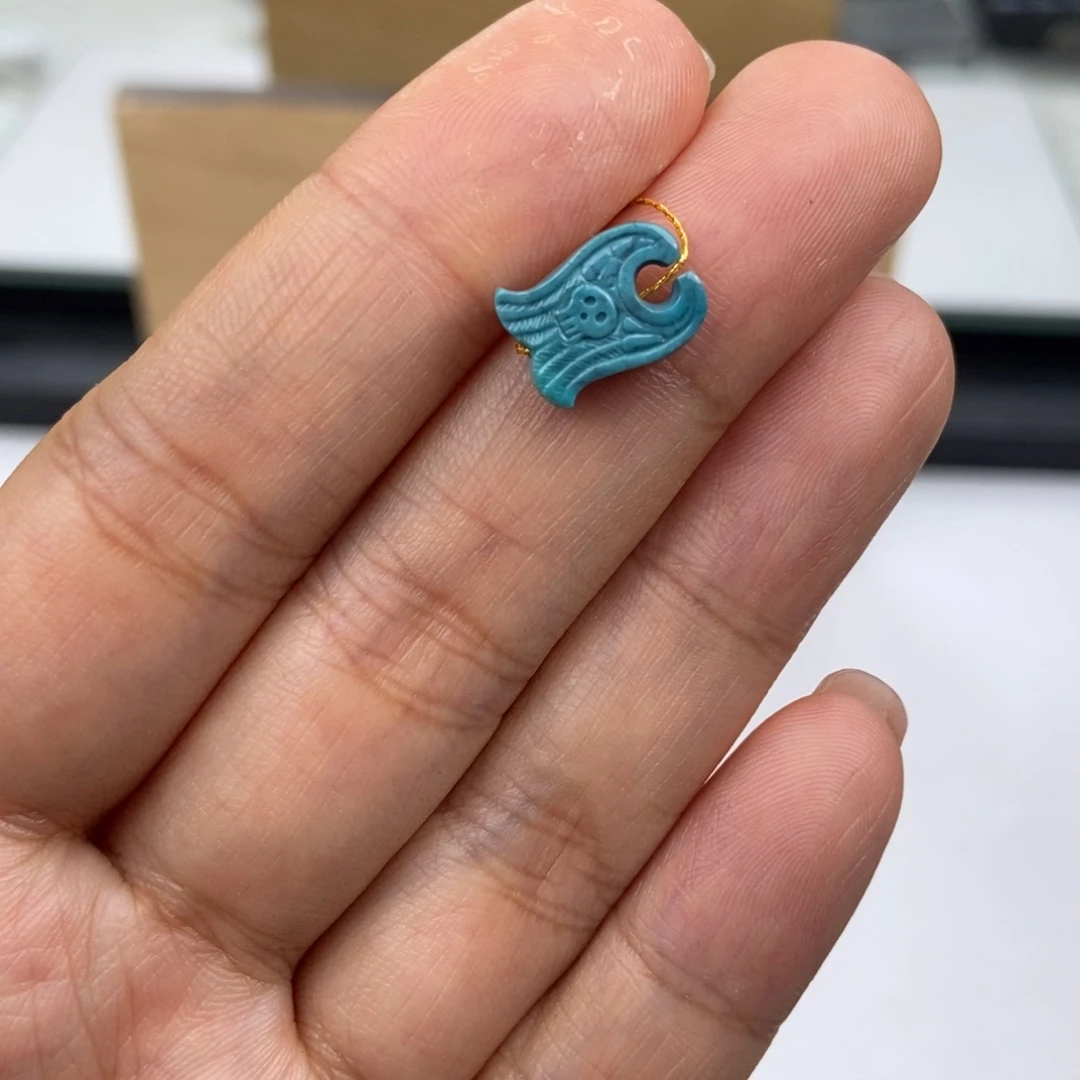 18K金镶嵌绿松石珠宝奇石