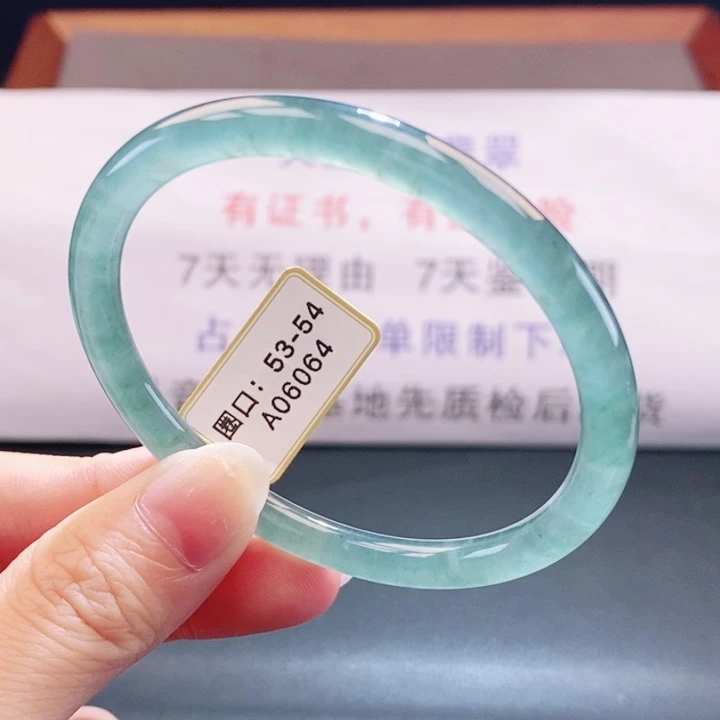 翡翠未镶嵌手镯翡翠手镯30