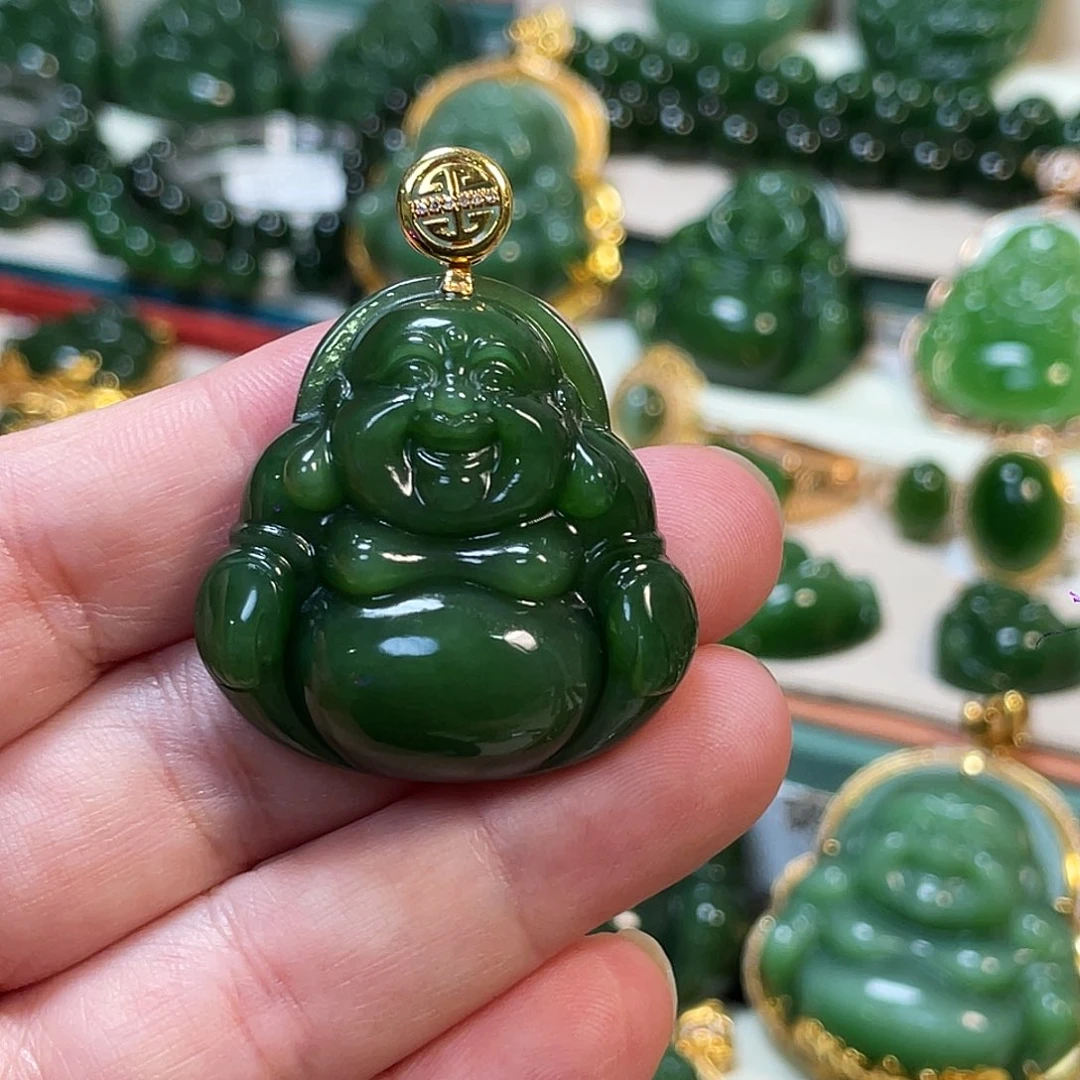 和田玉（碧玉）未镶嵌颈饰辣绿佛公35mm