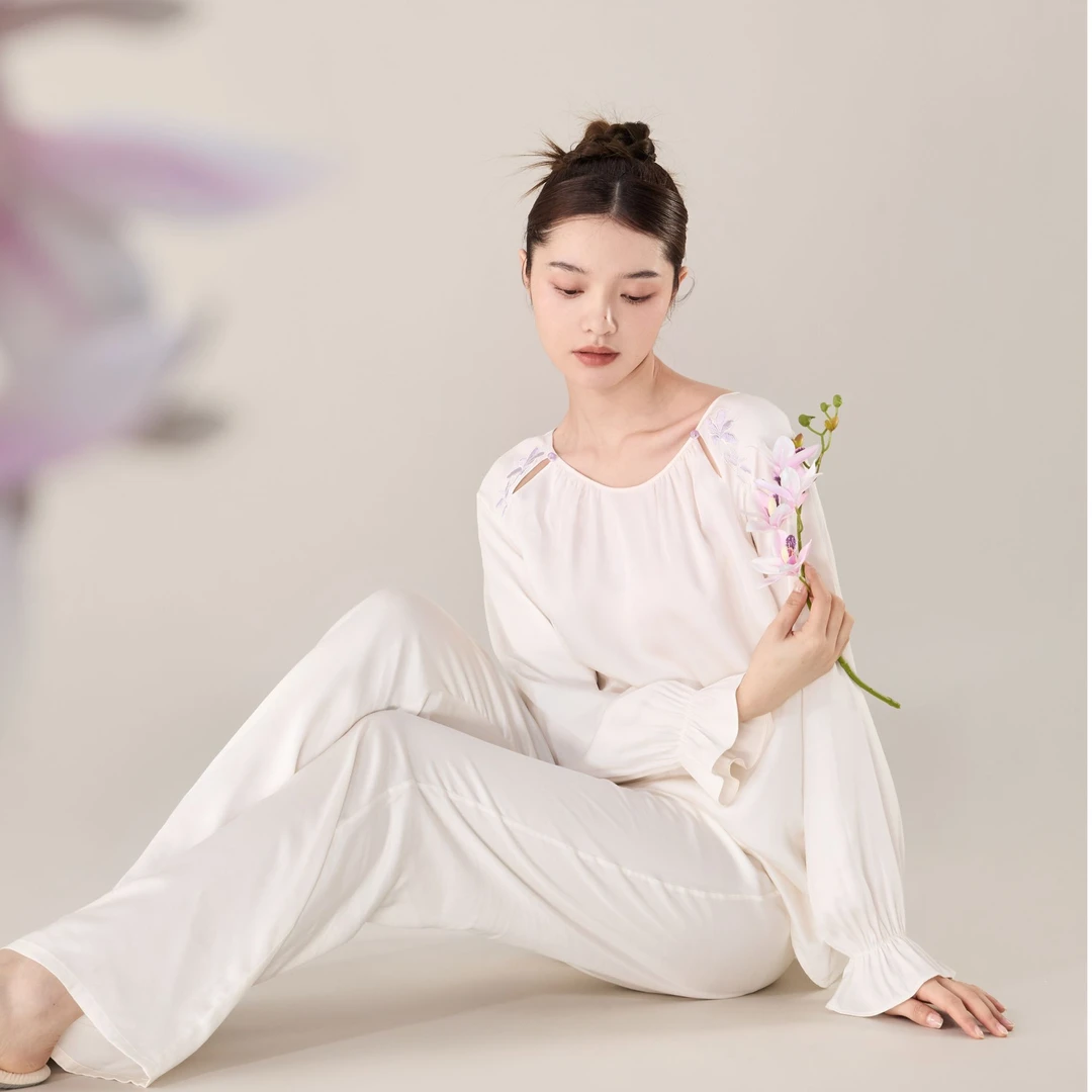 梵妳卡波柔丝缎家居服套装