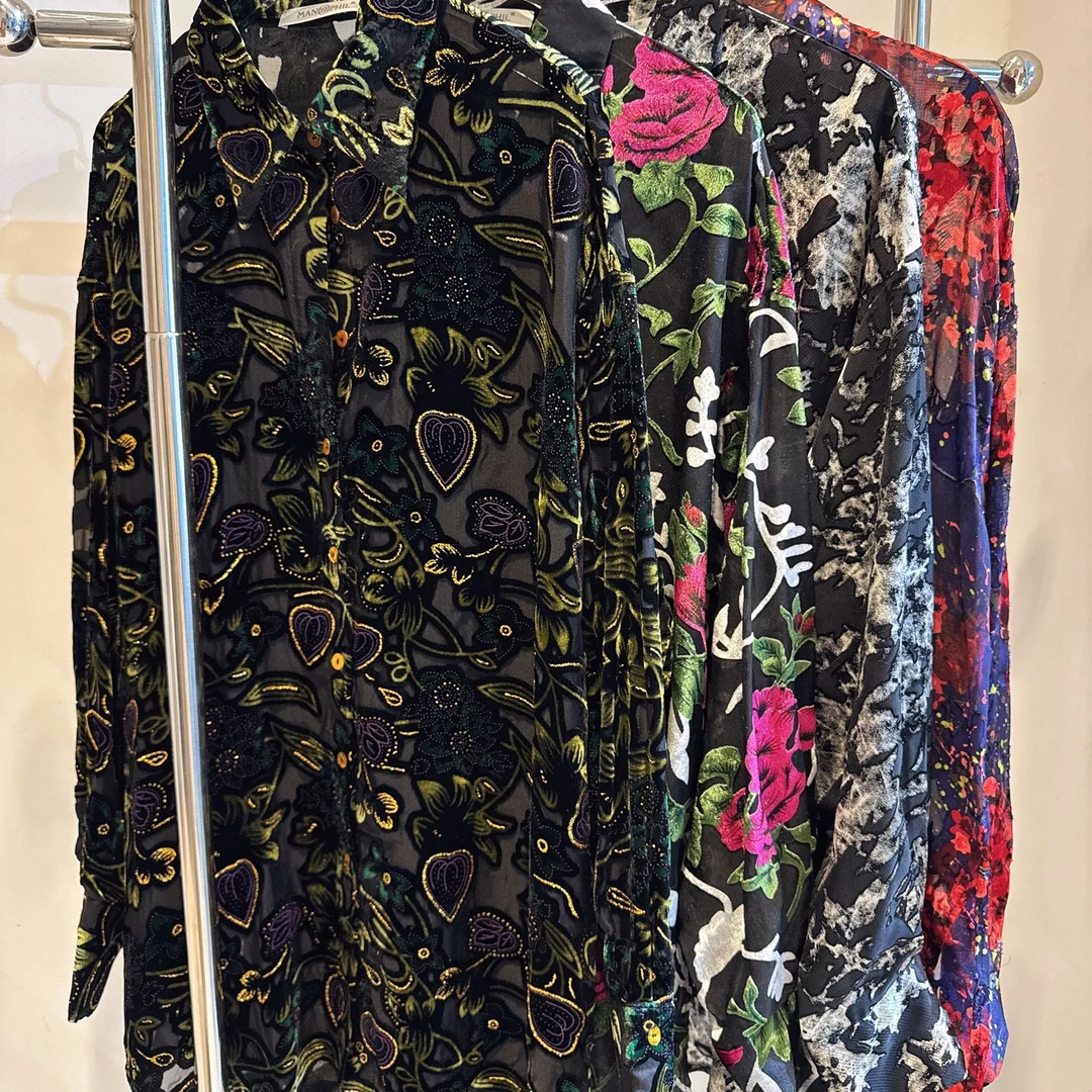 蔓丝菲尔-四色衫蔓丝菲尔-四色衫