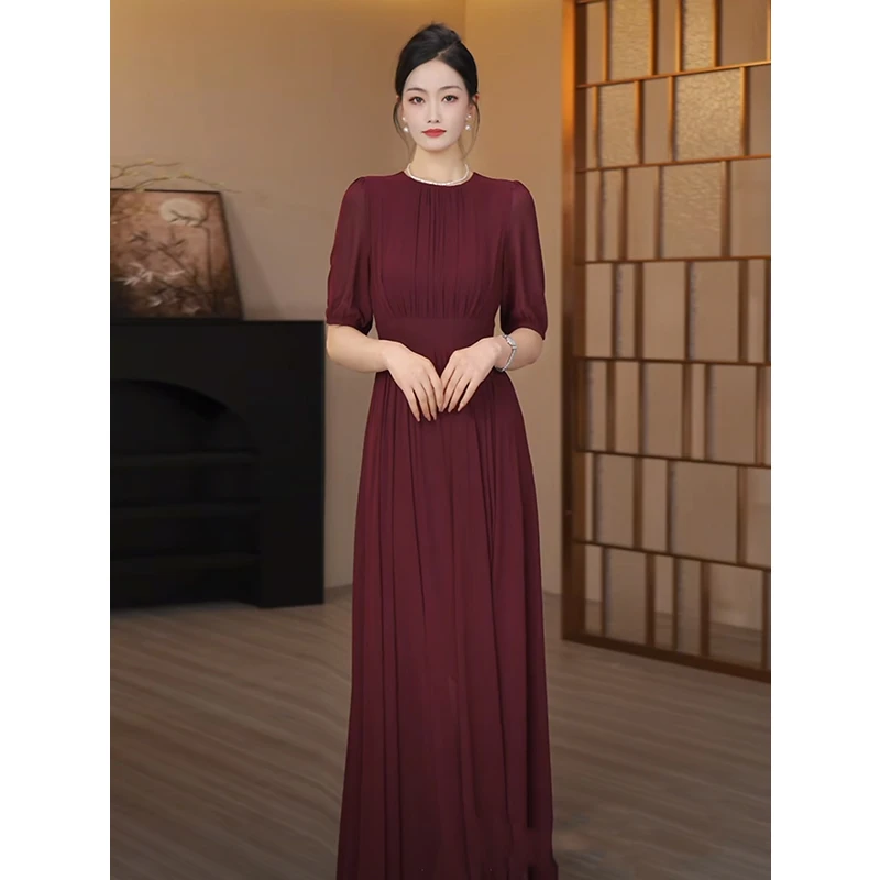 2025春新款安格拉红优雅气质原创设计感连衣裙2025春夏超大裙摆