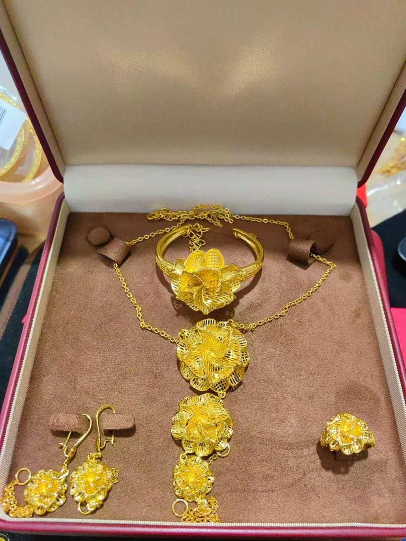 HX-009  至臻真馨金典首饰