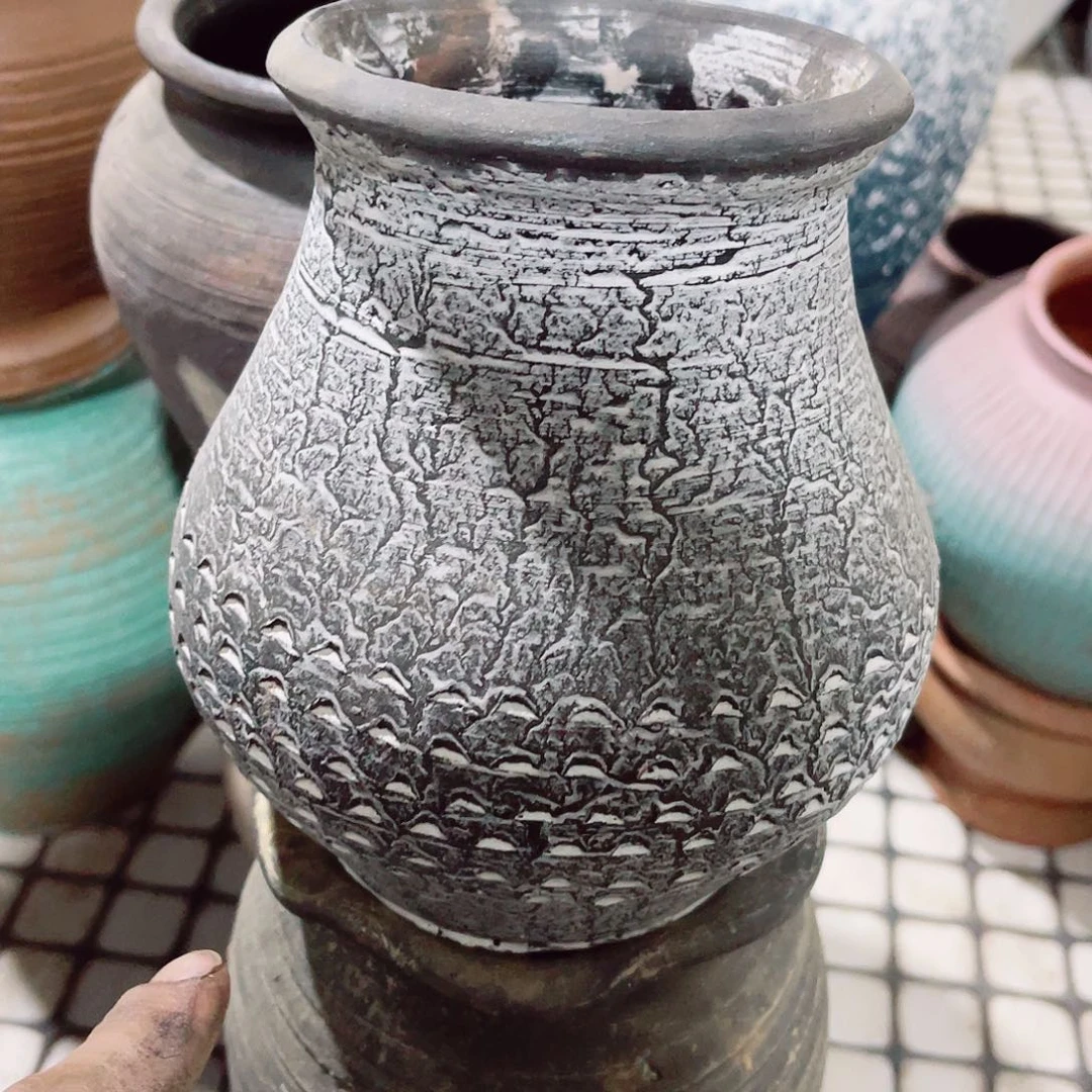 带孔口径10高度18微瑕