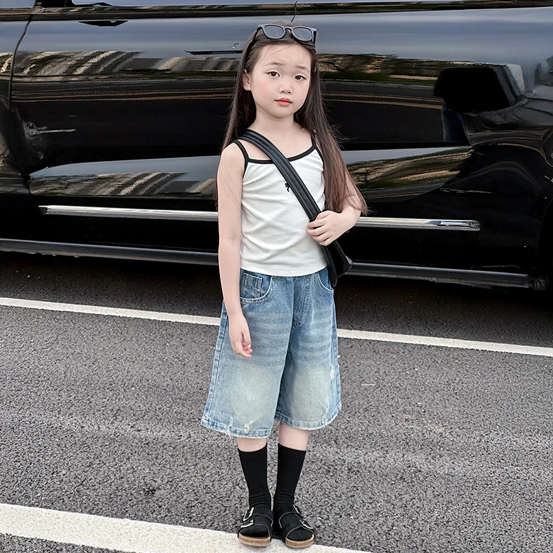小女孩无袖两件套夏季2025新款女童时髦夏装女孩洋气吊带牛仔套装