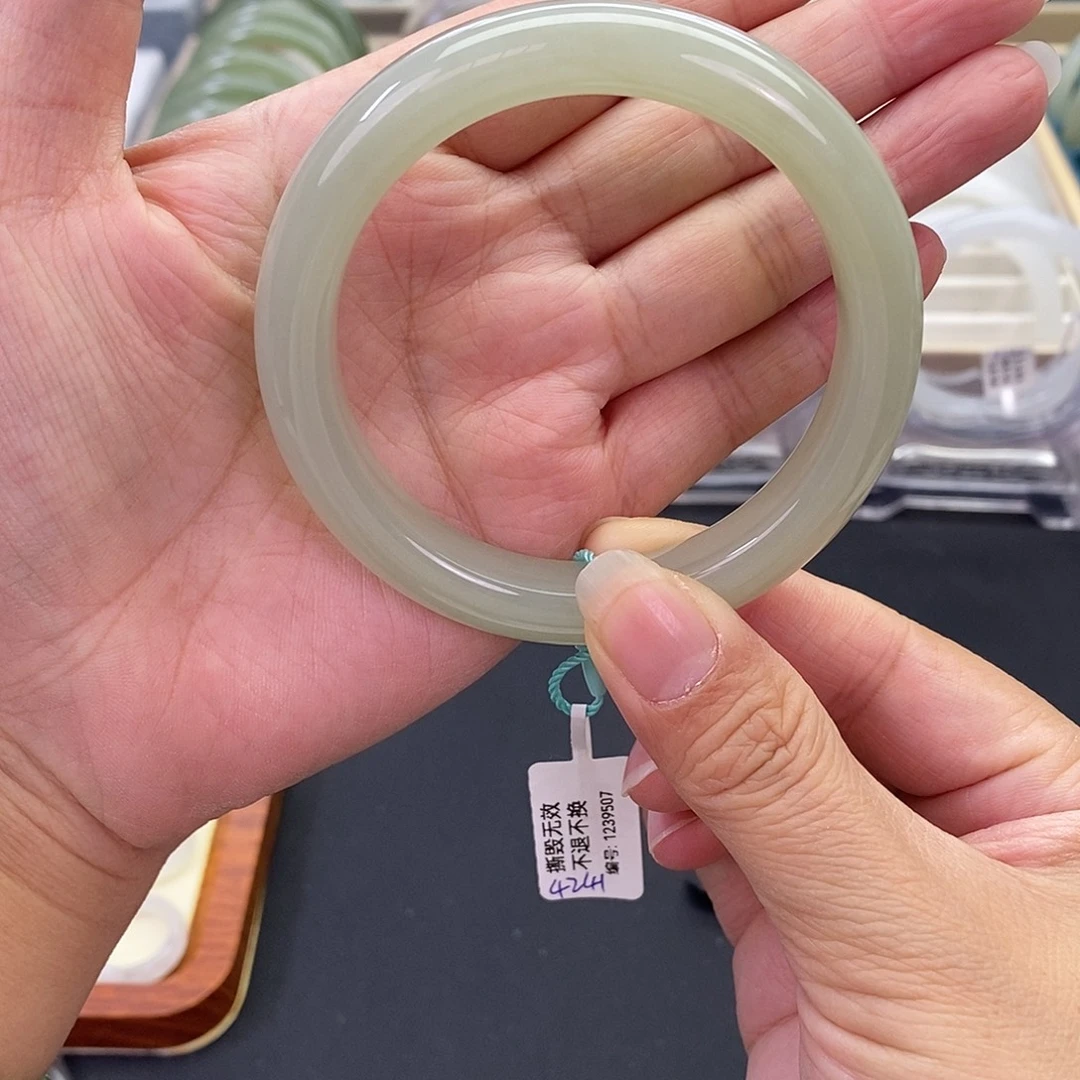 和田玉未镶嵌珠宝奇石和田玉手镯56.57