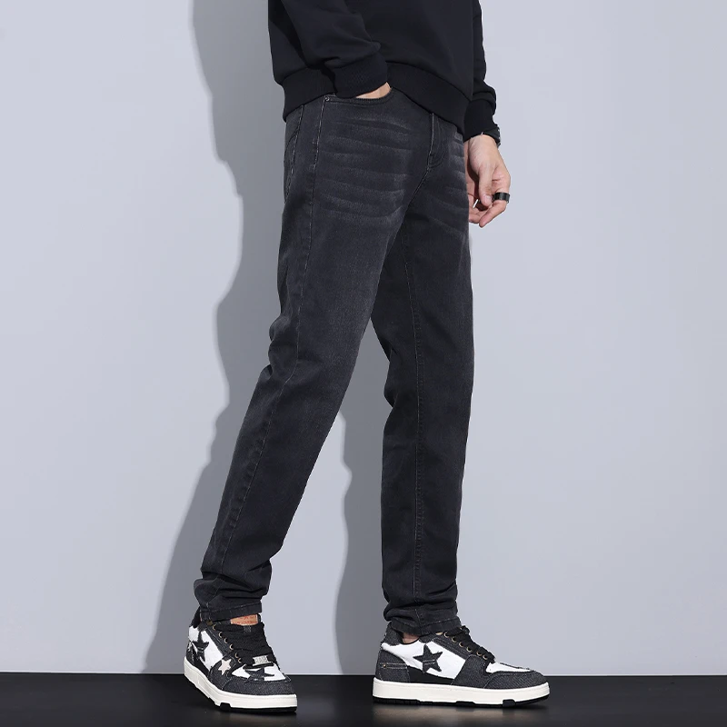 牛仔裤男款秋冬2025新款爆款加绒加厚修身直筒弹力深灰色男士裤子