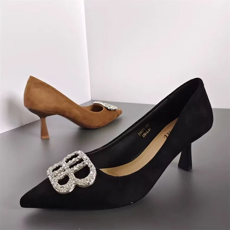 新款尖头细跟舒适不累脚百搭单鞋9006-3