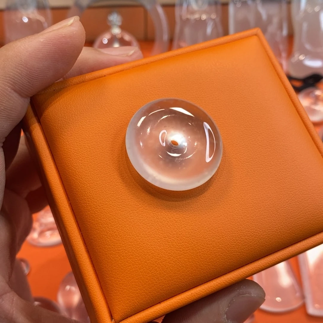 石英质玉吊坠未镶嵌＋*