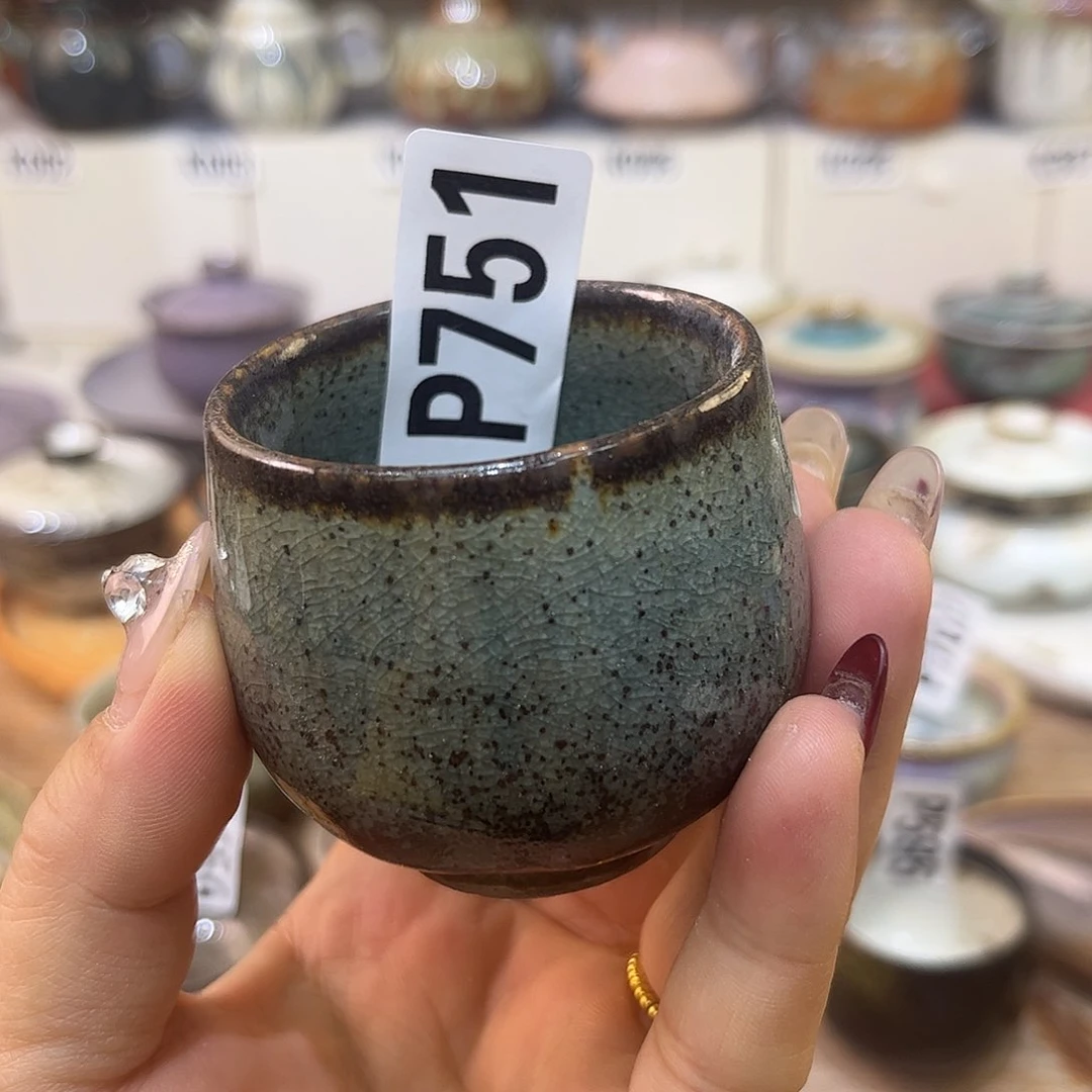 朱泥茶杯陶瓷艺术