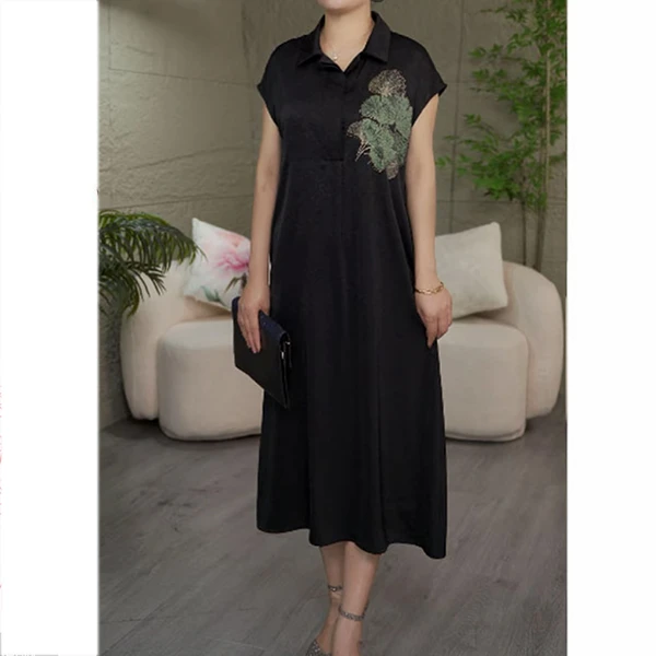 时尚新款收腰翻领夏季百搭气质长裙法式刺绣连衣裙显瘦短袖 071