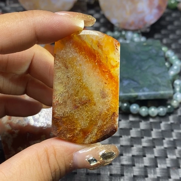 【闪购商品】玛瑙/玉髓颈饰未镶嵌丶****