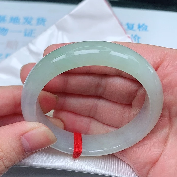 未镶嵌手镯翡翠天然