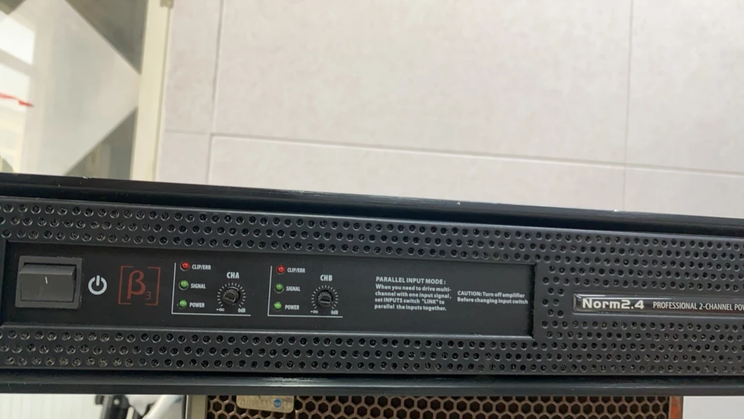 未使用  贝塔斯瑞2.4后级功放，二手物品不包邮