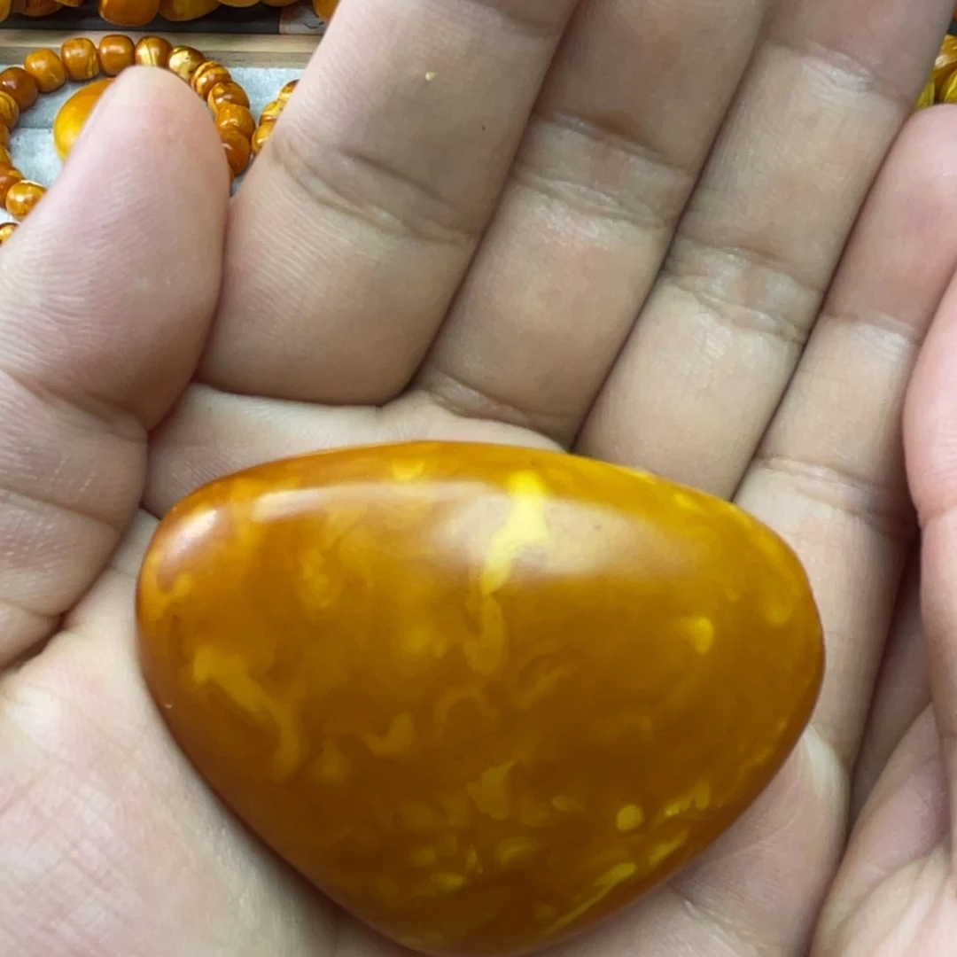 琥珀未镶嵌吊坠(不含链)