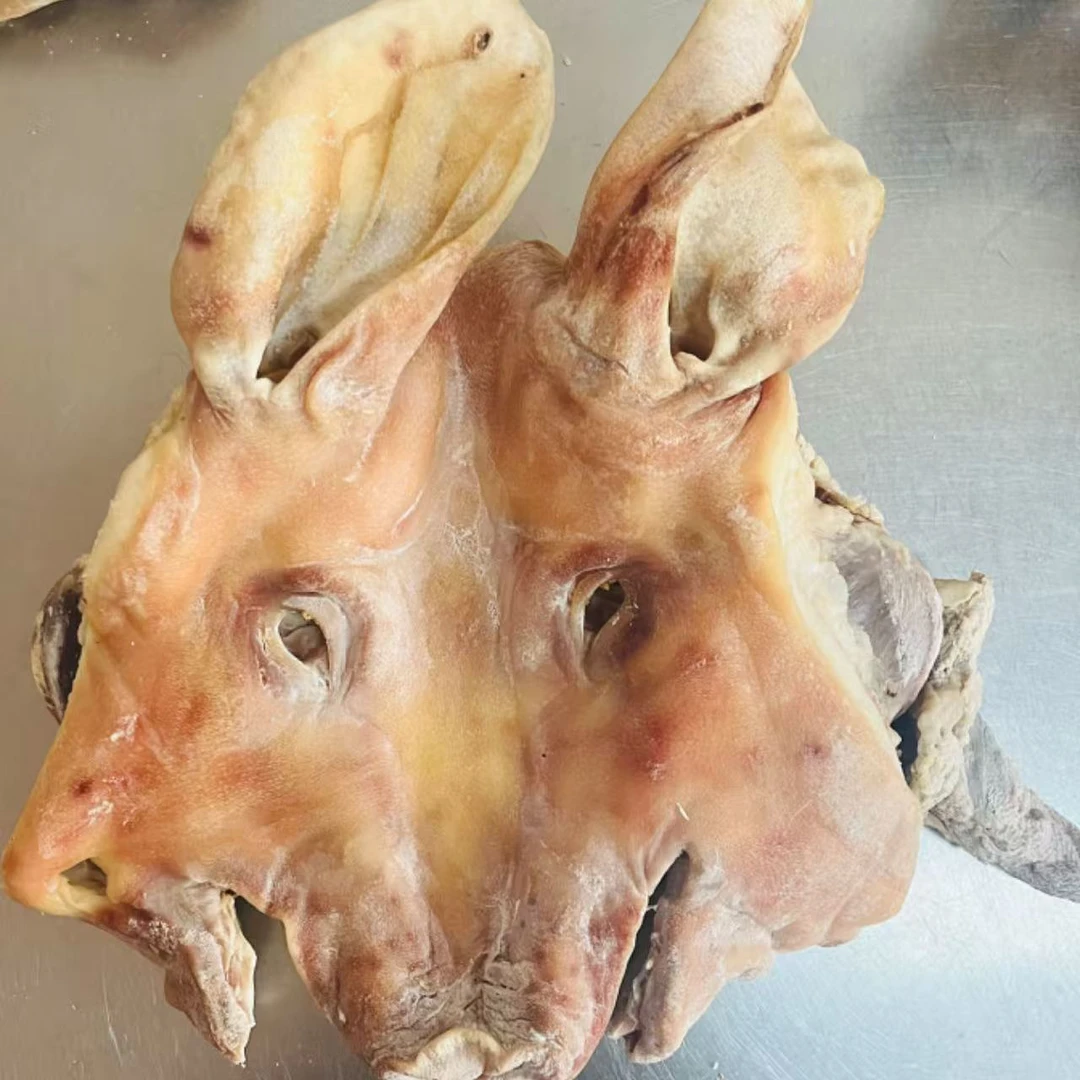 江苏溧阳咸猪头手工腌制自然阳光晾晒整个风干猪头肉咸货腊味年货