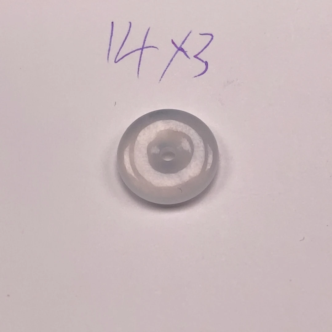 翡翠未镶嵌颈饰                    12