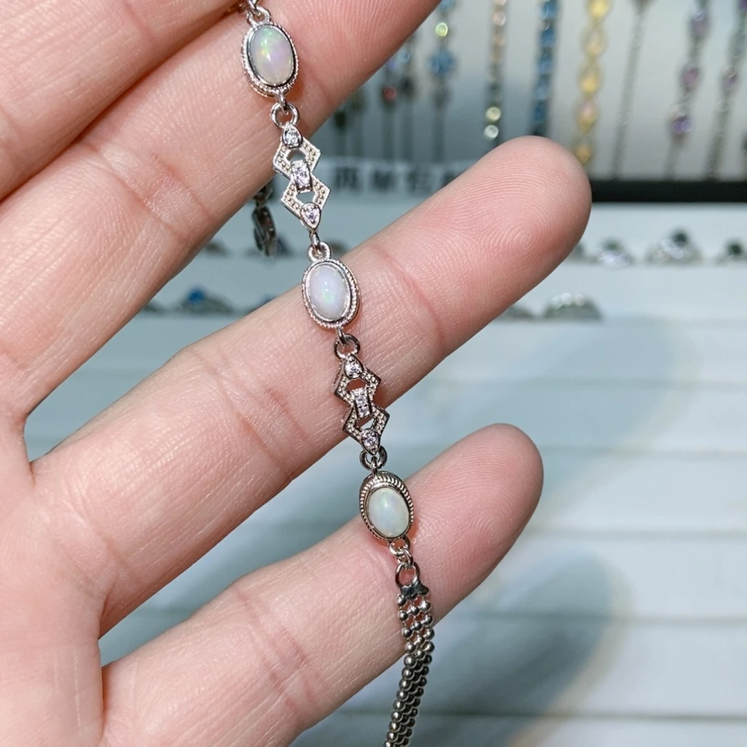 绿水晶戒指银S925镶嵌啾***社