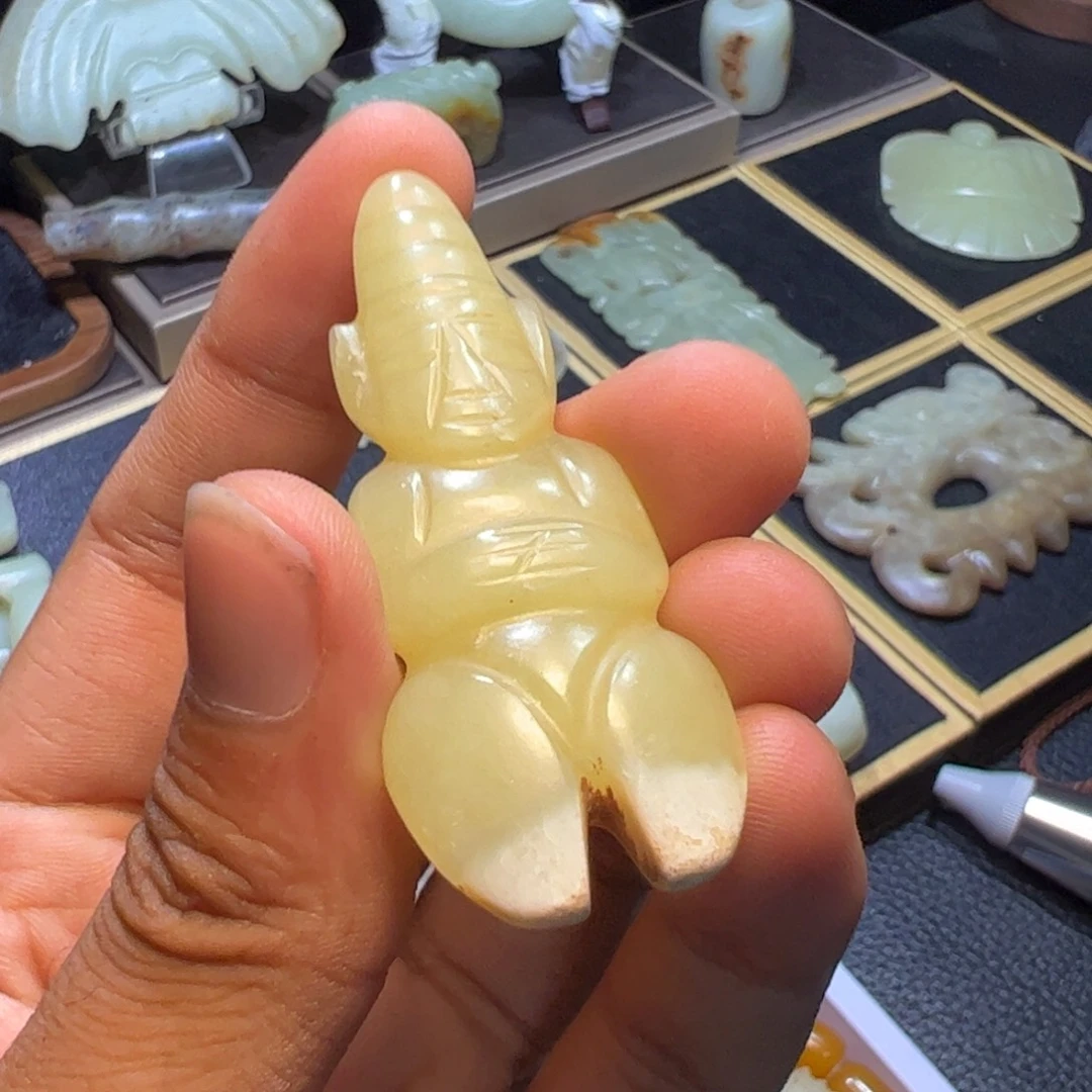 用***1玉玉摆件太阳神器形