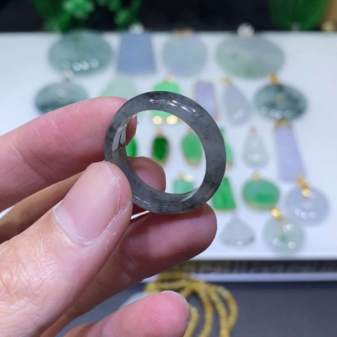 翡翠未镶嵌吊坠(不含链)20号